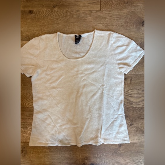 DD Collection Short Sleeve Cashmere Sweater Cream Size Large - Picture 1 of 6